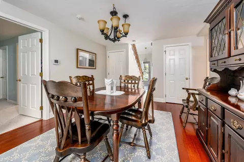 Dining - 2 Mainsail Cir, Mashpee, MA 02649 photo 1 of 2