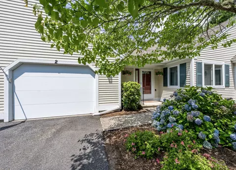 Exterior - 2 Mainsail Cir, Mashpee, MA 02649 photo 2 of 8