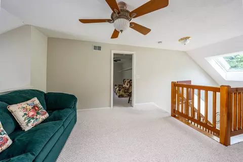Entry Way - 2 Mainsail Cir, Mashpee, MA 02649 photo 3 of 3