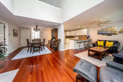 Dining - 2 Mainsail Cir, Mashpee, MA 02649 photo 2 of 2