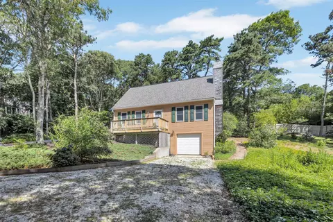 193 Wayside Dr, Brewster, MA 02631