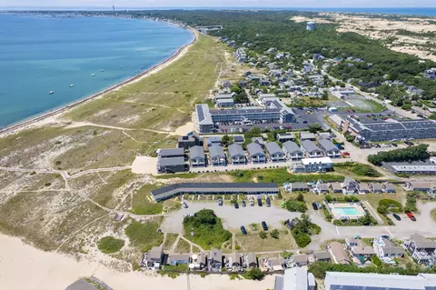 963 Commercial St UNIT 30, Provincetown, MA 02657