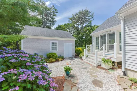 Exterior - 25 Pilgrims Path, Eastham, MA 02642 photo 5 of 16