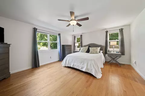 Bedroom - 21 Colony Ave, Monument Beach, MA 02553 photo 2 of 7