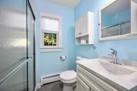 Bath - 340 Main St #1, Centerville, MA 02632 photo 1 of 2