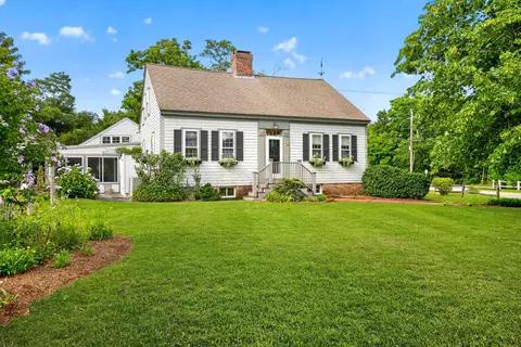 74 Doane Rd, Harwich Port, MA 02646