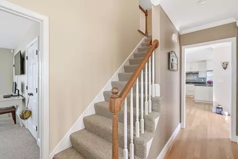 Entry Way - 84 Sagamore Rd, Sagamore Beach, MA 02562 photo 2 of 3