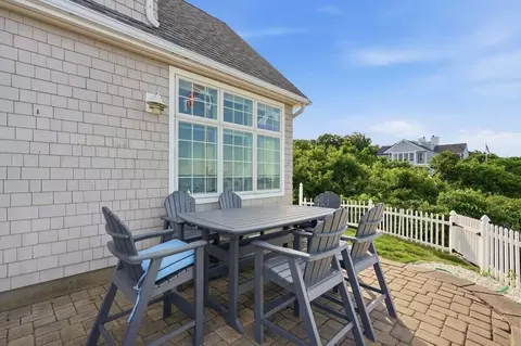Exterior - 84 Sagamore Rd, Sagamore Beach, MA 02562 photo 5 of 5