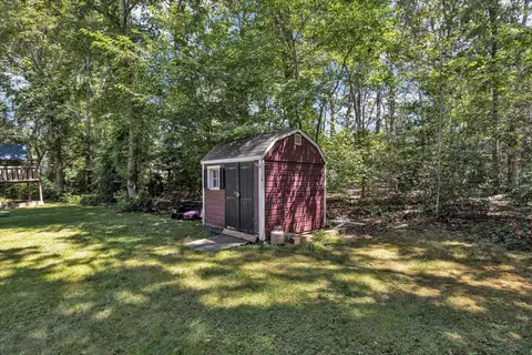 Exterior - 27 Oregon Rd, Mashpee, MA 02649 photo 7 of 12