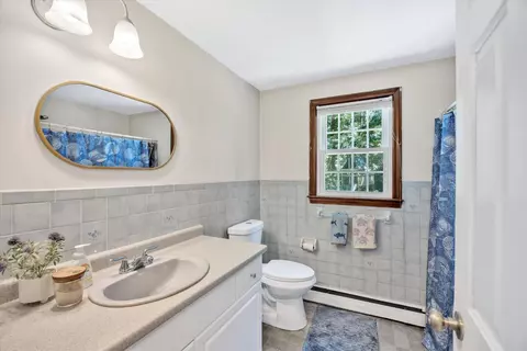 Bath - 27 Oregon Rd, Mashpee, MA 02649 photo 1 of 2