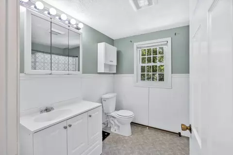 Bath - 27 Oregon Rd, Mashpee, MA 02649 photo 2 of 2