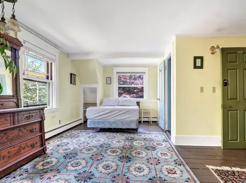 Bedroom - 2839 Main St, Barnstable, MA 02630 photo 5 of 7