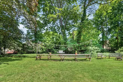 Exterior - 2839 Main St, Barnstable, MA 02630 photo 4 of 5