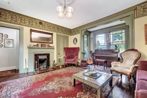 Living - 2839 Main St, Barnstable, MA 02630 photo 2 of 4