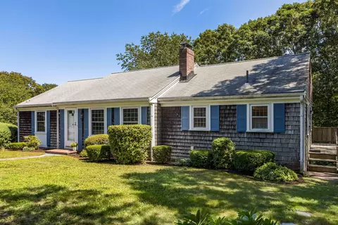 6 Shaker House Rd, Yarmouth Port, MA 02675