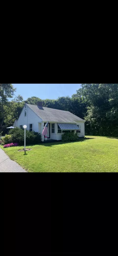 14 Lorraine Rd, East Falmouth, MA 02536