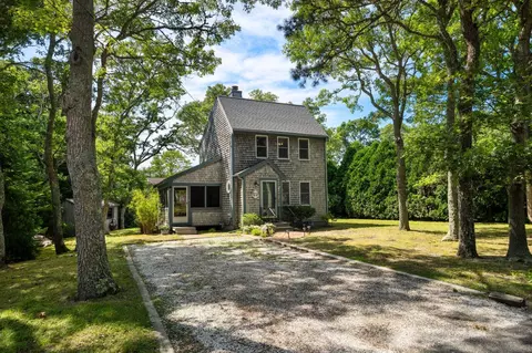 22 Mcguerty Rd, Harwich, MA 02645
