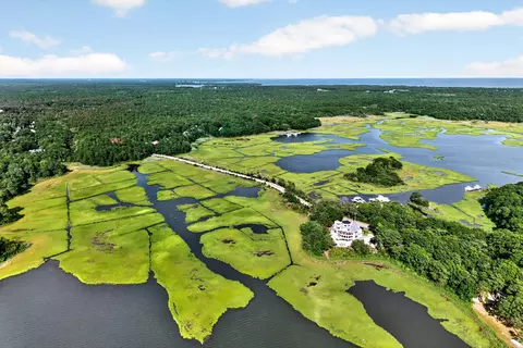 Other - 203 Monomoscoy Rd, Mashpee, MA 02649 photo 1 of 7