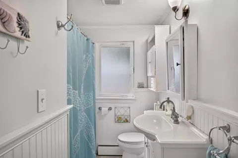 Bath - 203 Monomoscoy Rd, Mashpee, MA 02649 photo 1 of 2