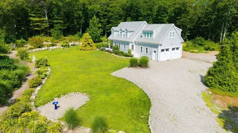Exterior - 20 Durham Dr, Waquoit, MA 02536 photo 3 of 7