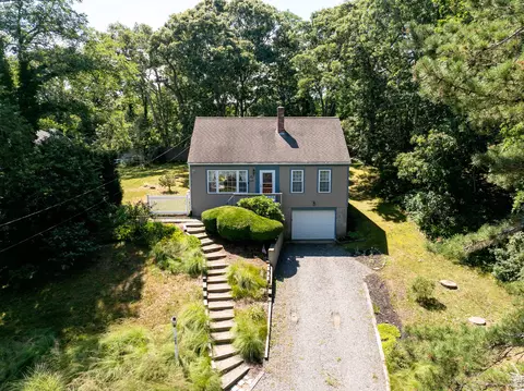 165 Steele Rd, Eastham, MA 02642