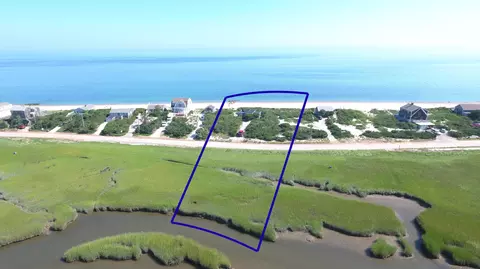 48 Salt Marsh Rd, East Sandwich, MA 02537