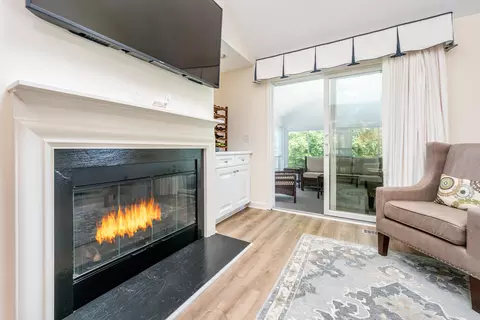 Living - 4 Portside Dr, Mashpee, MA 02649 photo 5 of 6