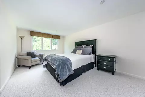 Bedroom - 4 Portside Dr, Mashpee, MA 02649 photo 3 of 3