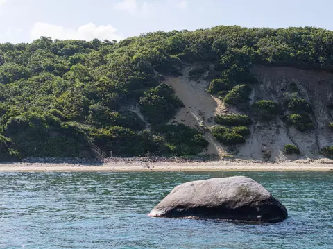 View/Area - 25 Brickyard Rd, Chilmark, MA 02535 photo 5 of 10