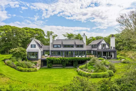 Exterior - 25 Brickyard Rd, Chilmark, MA 02535 photo 8 of 16