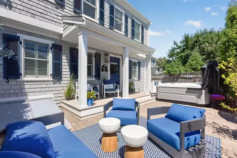 32 Bradford St UNIT 1, Provincetown, MA 02657
