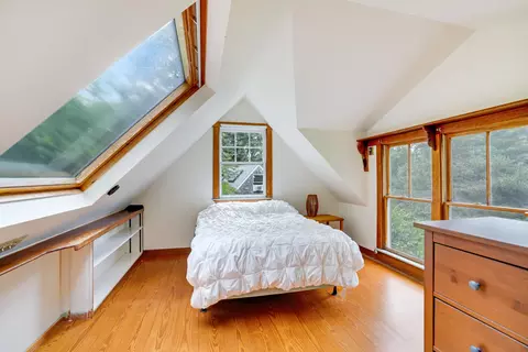 Bedroom - 174 Middle Rd, Chilmark, MA 02535 photo 8 of 9