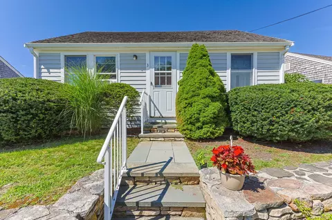 275 Kendrick Ave UNIT C, Wellfleet, MA 02667