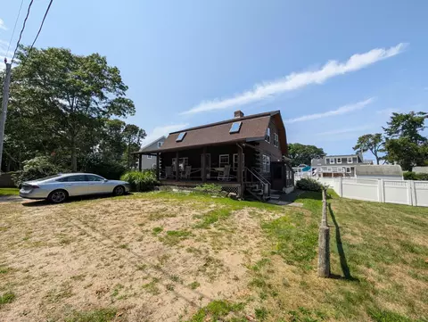 40 Daisy Hill Rd, Hyannis, MA 02601 photo 2
