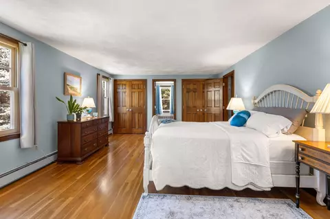 Bedroom - 2000 Bridge Rd, Eastham, MA 02642 photo 4 of 8
