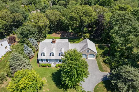 View/Area - 2000 Bridge Rd, Eastham, MA 02642 photo 1 of 6