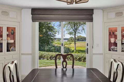 Dining - 35 Blue Heron Dr, Osterville, MA 02655 photo 2 of 3