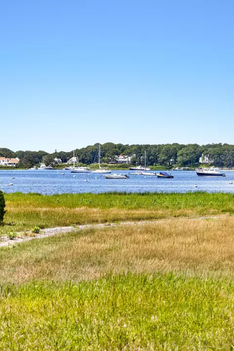 View/Area - 35 Blue Heron Dr, Osterville, MA 02655 photo 6 of 8
