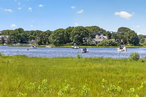 View/Area - 35 Blue Heron Dr, Osterville, MA 02655 photo 1 of 8
