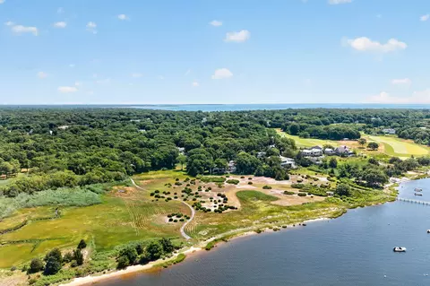 View/Area - 35 Blue Heron Dr, Osterville, MA 02655 photo 3 of 8
