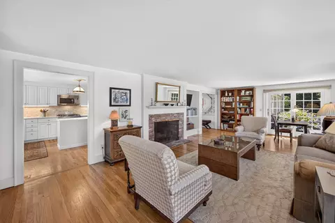 Living - 35 Blue Heron Dr, Osterville, MA 02655 photo 4 of 4