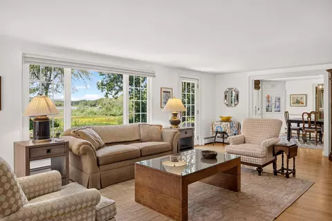 Living - 35 Blue Heron Dr, Osterville, MA 02655 photo 2 of 4