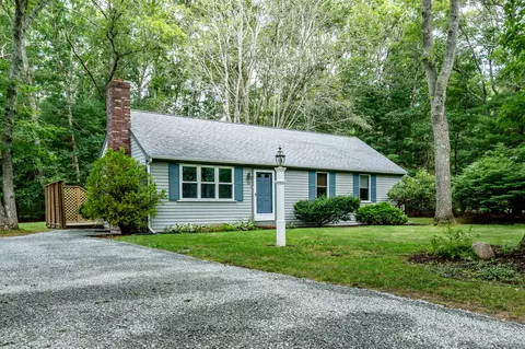 Exterior - 41 Bridle Path, Marstons Mills, MA 02648 photo 7 of 8