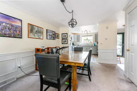 Dining - 130 Shellback Way #T, Mashpee, MA 02649 photo 1 of 2