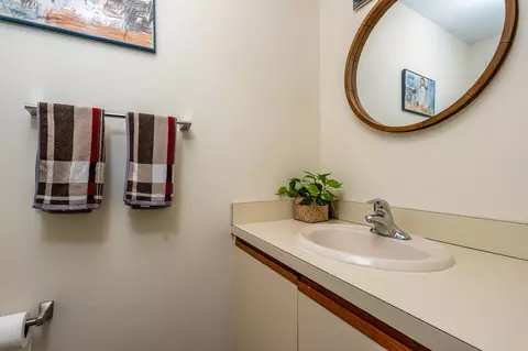 Bath - 130 Shellback Way #T, Mashpee, MA 02649 photo 1 of 2