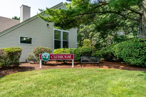 Exterior - 130 Shellback Way #T, Mashpee, MA 02649 photo 4 of 6