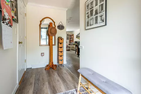 Entry Way - 130 Shellback Way #T, Mashpee, MA 02649 photo 2 of 4