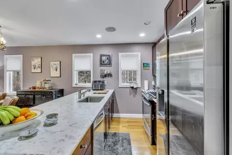 Kitchen - 304 Red Brook Rd, Mashpee, MA 02649 photo 2 of 5