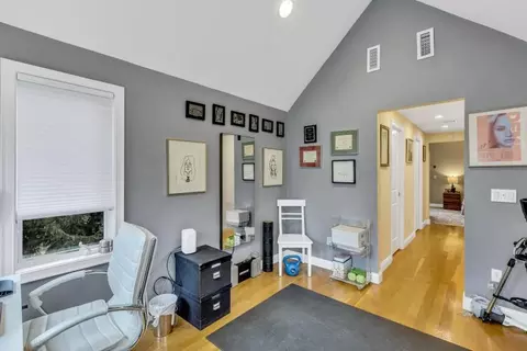 Entry Way - 304 Red Brook Rd, Mashpee, MA 02649 photo 7 of 8