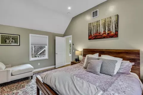 Bedroom - 304 Red Brook Rd, Mashpee, MA 02649 photo 10 of 10